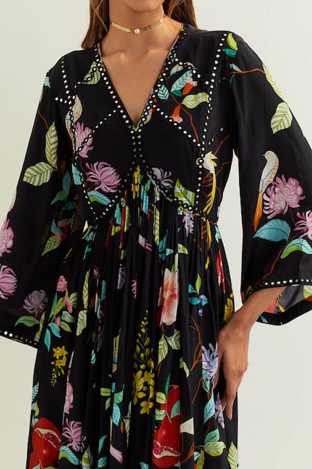 Label Earthen Black Viscose, Crepe, Silk Citala Florence Bloom Print Anarkali With Pant at Aza Fashions Label Earthen_Black Viscose, Crepe, Silk Citala Florence Bloom Print Anarkali With Pant _at_Aza_Fashions