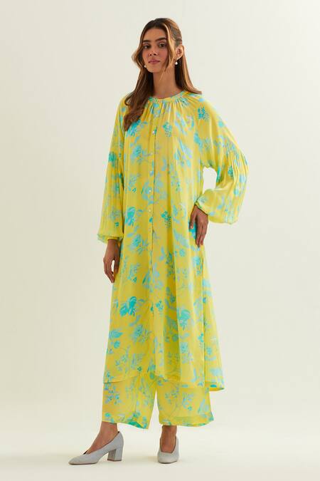 Buy Label Earthen Yellow Viscose, Silk Round Neck Diwo Iris Bloom Print Kurta With Flared Pant Online at Aza Fashions Buy_Label Earthen_Yellow Viscose, Silk Round Neck Diwo Iris Bloom Print Kurta With Flared Pant _Online_at_Aza_Fashions