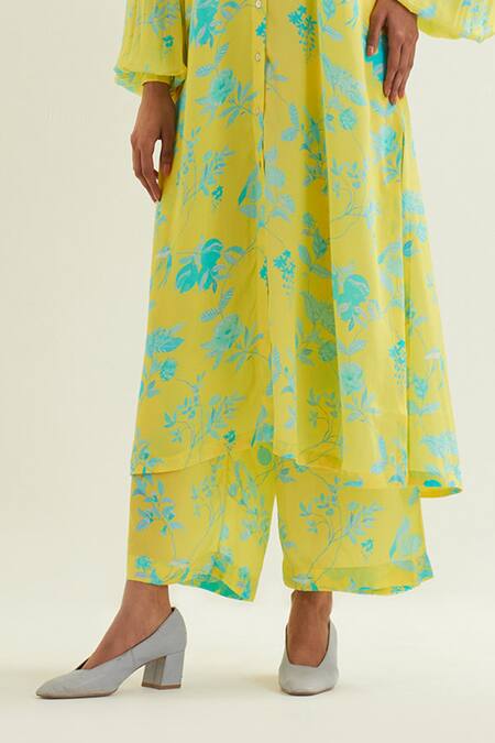 Shop Label Earthen Yellow Viscose, Silk Round Neck Diwo Iris Bloom Print Kurta With Flared Pant Online at Aza Fashions Shop_Label Earthen_Yellow Viscose, Silk Round Neck Diwo Iris Bloom Print Kurta With Flared Pant _Online_at_Aza_Fashions