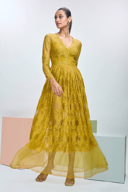 Nirmooha_Green Chiffon V-neck V Solid Maxi Dress _Online_at_Aza_Fashions