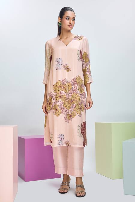 Buy_Nirmooha_Peach Organza, Chiffon, Lurex Beads, Floral Bloom Print Kurta Pant Set 