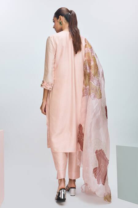 Nirmooha Hand Embroidered Kurta Pant Set 