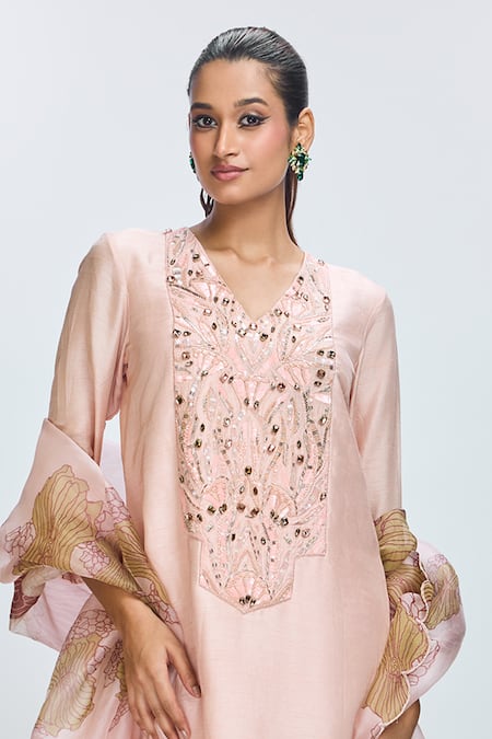 Buy Nirmooha Peach Organza, Nylon Beads, Crystals, Sequins Hand Embroidered Kurta Pant Set Online at Aza Fashions Buy_Nirmooha_Peach Organza, Nylon Beads, Crystals, Sequins Hand Embroidered Kurta Pant Set _Online_at_Aza_Fashions