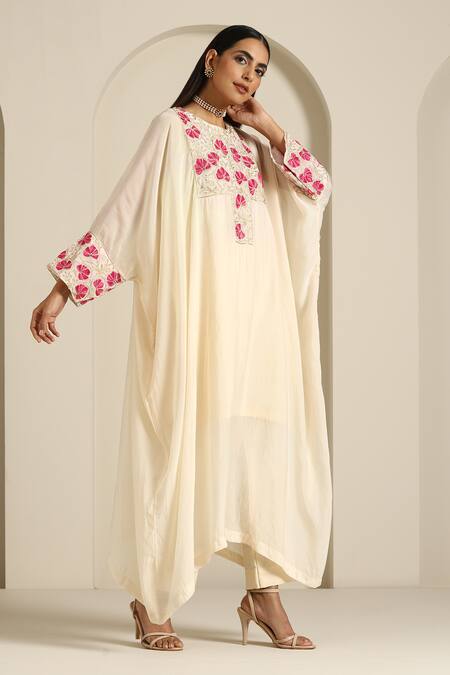Buy_Wazir C_Off White Muslin, Crepe Embroidery Round Neck Aari Thread Kaftan Pant Set 