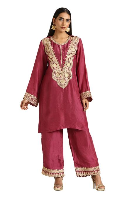 Shop Wazir C Maroon Silk, Organza Embroidery, Tassels Collared Floral Tilla Kurta Pant Set Online at Aza Fashions Shop_Wazir C_Maroon Silk, Organza Embroidery, Tassels Collared Floral Tilla Kurta Pant Set _Online_at_Aza_Fashions
