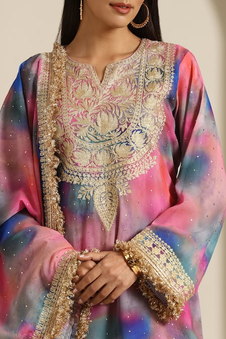 Buy_Wazir C_Multi Color Georgette Embroidery Collared Shaded Kurta Pant Set _Online_at_Aza_Fashions