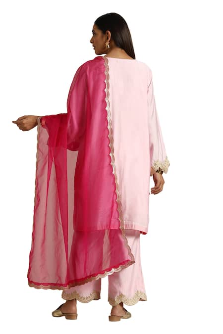 Buy Wazir C Pink Organza, Muslin Embroidery Round Neck Floral Thread Kurta Pant Set Online at Aza Fashions Buy_Wazir C_Pink Organza, Muslin Embroidery Round Neck Floral Thread Kurta Pant Set _Online_at_Aza_Fashions