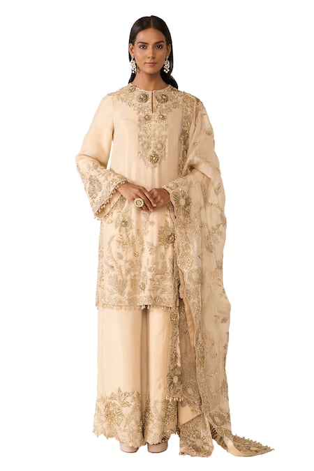 Varun Bahl Gold Organza, Lurex Embroidery, Stones, Sequins Dori And Dabka Kurta Trouser Set Online at Aza Fashions Varun Bahl_Gold Organza, Lurex Embroidery, Stones, Sequins Dori And Dabka Kurta Trouser Set _Online_at_Aza_Fashions