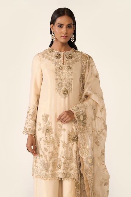 Buy Varun Bahl Gold Organza, Lurex Embroidery, Stones, Sequins Dori And Dabka Kurta Trouser Set Online at Aza Fashions Buy_Varun Bahl_Gold Organza, Lurex Embroidery, Stones, Sequins Dori And Dabka Kurta Trouser Set _Online_at_Aza_Fashions