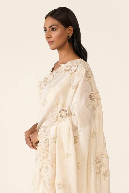 Shop Varun Bahl Ivory Tissue, Lurex Stones, Floral Applique Embroidered Saree With Blouse Online at Aza Fashions Shop_Varun Bahl_Ivory Tissue, Lurex Stones, Floral Applique Embroidered Saree With Blouse _Online_at_Aza_Fashions