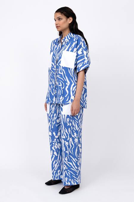 Buy_Leh Studios_Blue Linen Piping Collared Wave Print Shell Shirt _Online_at_Aza_Fashions