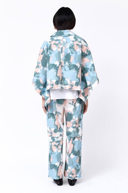 Shop Leh Studios Multi Color Cotton Collared Spray Print Short Kimono Jacket at Aza Fashions Shop_Leh Studios_Multi Color Cotton Collared Spray Print Short Kimono Jacket_at_Aza_Fashions