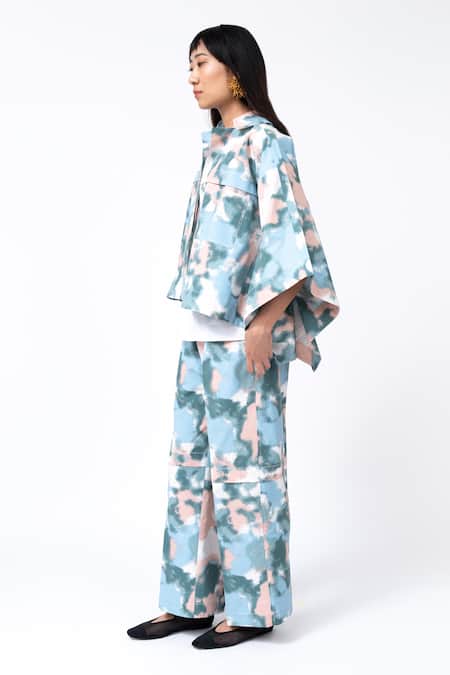 Shop Leh Studios Multi Color Cotton Collared Spray Print Short Kimono Jacket Online at Aza Fashions Shop_Leh Studios_Multi Color Cotton Collared Spray Print Short Kimono Jacket_Online_at_Aza_Fashions
