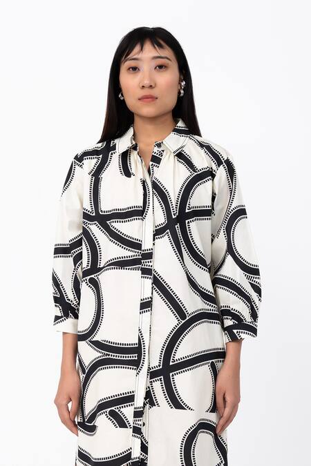 Leh Studios Black Cotton Collared Swirl Print Fence Shirt Dress Online at Aza Fashions Leh Studios_Black Cotton Collared Swirl Print Fence Shirt Dress _Online_at_Aza_Fashions
