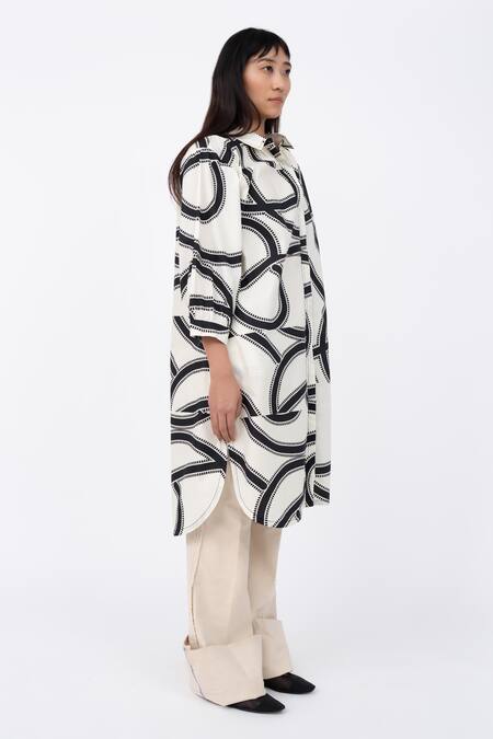Shop Leh Studios Black Cotton Collared Swirl Print Fence Shirt Dress Online at Aza Fashions Shop_Leh Studios_Black Cotton Collared Swirl Print Fence Shirt Dress _Online_at_Aza_Fashions