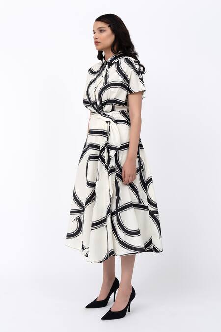 Buy Leh Studios Black Cotton Collared Swirl Print Wrap Dress Online at Aza Fashions Buy_Leh Studios_Black Cotton Collared Swirl Print Wrap Dress _Online_at_Aza_Fashions