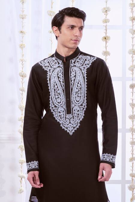 Buy Taroob Black Silk, Cotton Embroidery Bold Paisley Dori Work Kurta Set Buy_Taroob_Black Silk, Cotton Embroidery Bold Paisley Dori Work Kurta Set