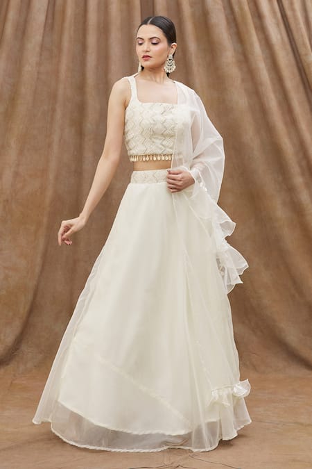 Buy White Lehenga Choli Sets for Women by DRESSTIVE Online | Ajio.com