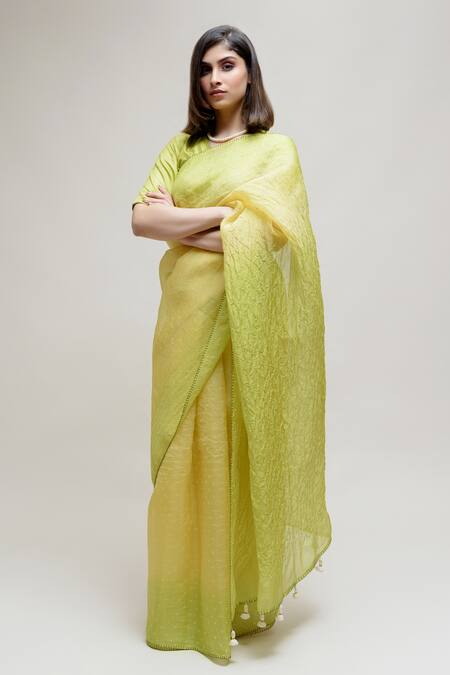 Buy_Naina Jain_Green Organza Tassels, Embroidery V-neck Hand Hem Bandhani Saree With Blouse _Online_at_Aza_Fashions