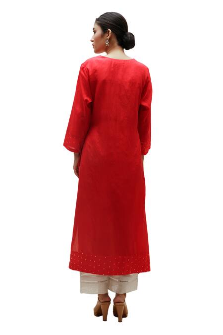 Buy Naina Jain Red Silk Embroidery, Gota Patti Round Neck Hand Work Straight Kurta Buy_Naina Jain_Red Silk Embroidery, Gota Patti Round Neck Hand Work Straight Kurta