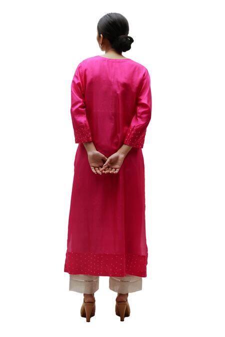 Buy_Naina Jain_Pink Silk Embroidery, Gota Patti Round Neck Detailed Long Kurta 