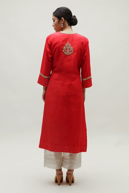 Shop Naina Jain Red Silk Embroidery Round Neck Sarah Hand Yoke Long Kurta at Aza Fashions Shop_Naina Jain_Red Silk Embroidery Round Neck Sarah Hand Yoke Long Kurta _at_Aza_Fashions