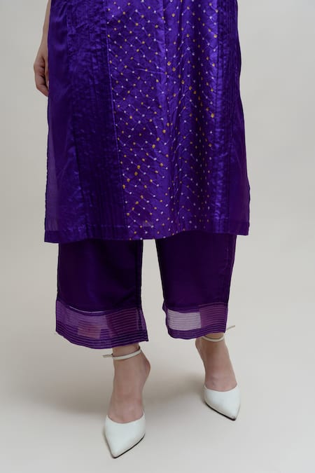 Naina Jain_Purple Silk Pearls Round Neck Bandhani Straight Kurta With Pant_at_Aza_Fashions