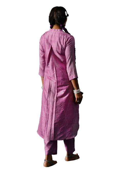 Buy_Naina Jain_Purple Silk Embroidery V-neck Bandhani Maze Pattern Long Kurta With Pant 