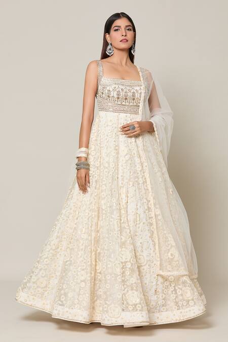 Samyukta Singhania_Ivory Georgette, Net Chains, Sequins, Mughal Bloom Chikankari Gown With Dupatta _Online_at_Aza_Fashions