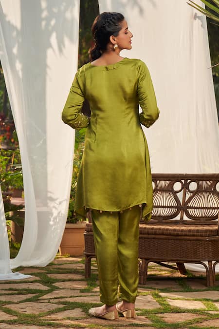 Shop Megha Pitti Green Satin, Silk Metallic Thread Coin Border Embellished Kurta And Pant Set at Aza Fashions Shop_Megha Pitti_Green Satin, Silk Metallic Thread Coin Border Embellished Kurta And Pant Set _at_Aza_Fashions