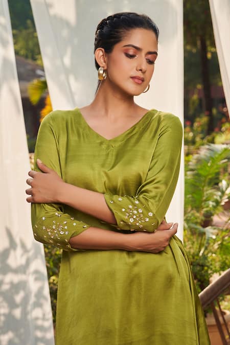 Buy Megha Pitti Green Satin, Silk Metallic Thread Coin Border Embellished Kurta And Pant Set Buy_Megha Pitti_Green Satin, Silk Metallic Thread Coin Border Embellished Kurta And Pant Set