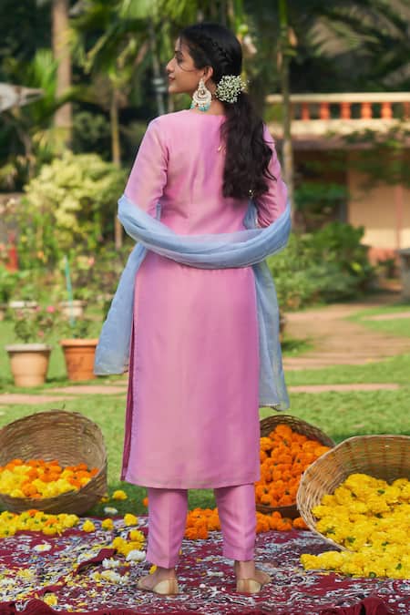 Shop Megha Pitti Pink Tissue, Chanderi Sequins V-neck Neckline Embroidered Kurta Set at Aza Fashions Shop_Megha Pitti_Pink Tissue, Chanderi Sequins V-neck Neckline Embroidered Kurta Set _at_Aza_Fashions