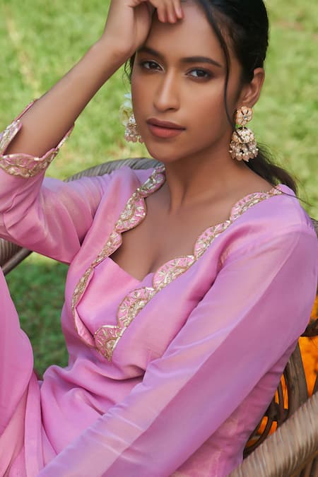 Buy Megha Pitti Pink Tissue, Satin Embroidery, Zari V-neck Scallop Neckline Kurta Sharara Set Buy_Megha Pitti_Pink Tissue, Satin Embroidery, Zari V-neck Scallop Neckline Kurta Sharara Set