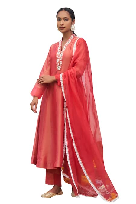 Megha Pitti_Red Tissue Embroidery, Cut Work V-neck Floral Neckline Anarkali Set _Online_at_Aza_Fashions