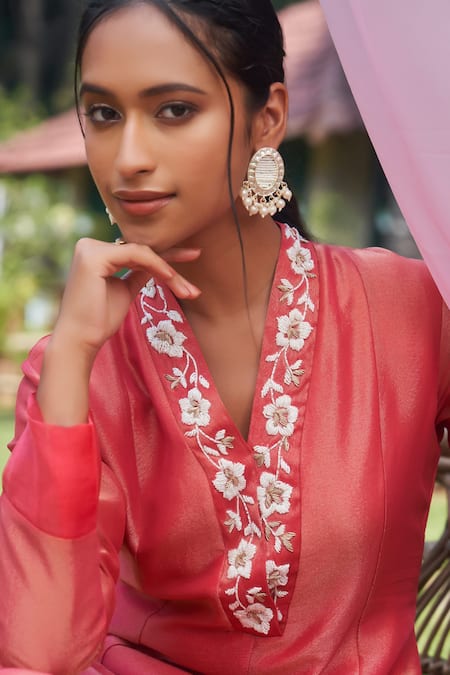 Shop_Megha Pitti_Red Tissue Embroidery, Cut Work V-neck Floral Neckline Anarkali Set 