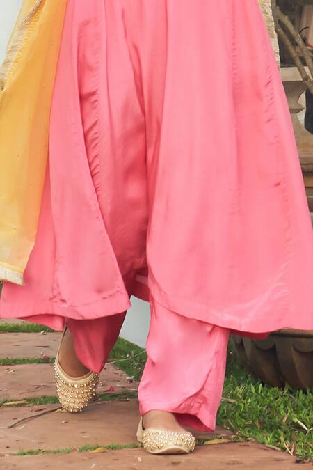 Megha Pitti Pink Crepe, Chiffon Tassels Round Neck Floral Embroidered Anarkali Pant Set Online at Aza Fashions Megha Pitti_Pink Crepe, Chiffon Tassels Round Neck Floral Embroidered Anarkali Pant Set _Online_at_Aza_Fashions