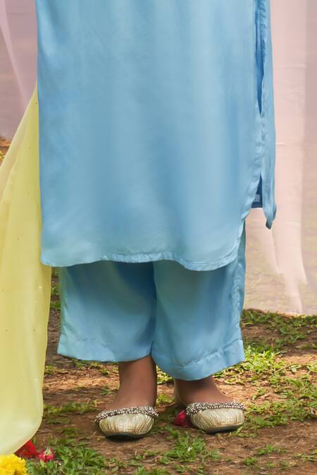 Buy_Megha Pitti_Blue Silk Pearls, Cut Work, Embroidery Collared Floral Kurta Pant Set _Online_at_Aza_Fashions