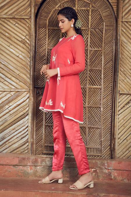 Shop_Megha Pitti_Red Georgette, Satin Sequins, Pearls Round Neck Sheer Embroidered Kurta Pant Set _Online_at_Aza_Fashions