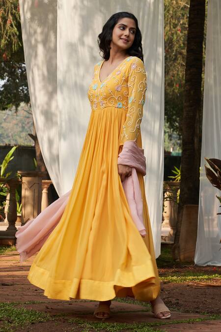 Shop_Megha Pitti_Yellow Georgette Embroidery, Pearls V-neck Anarkali With Dupatta _Online_at_Aza_Fashions