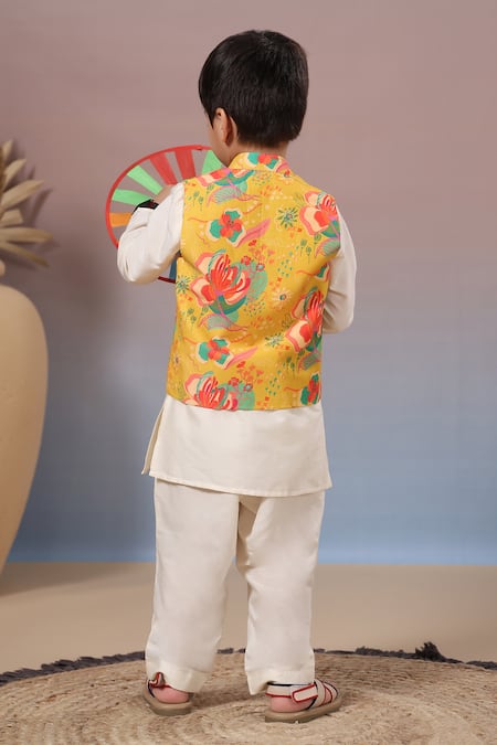 Casa Ninos Floral Print Bundi Kurta Pyjama Set 