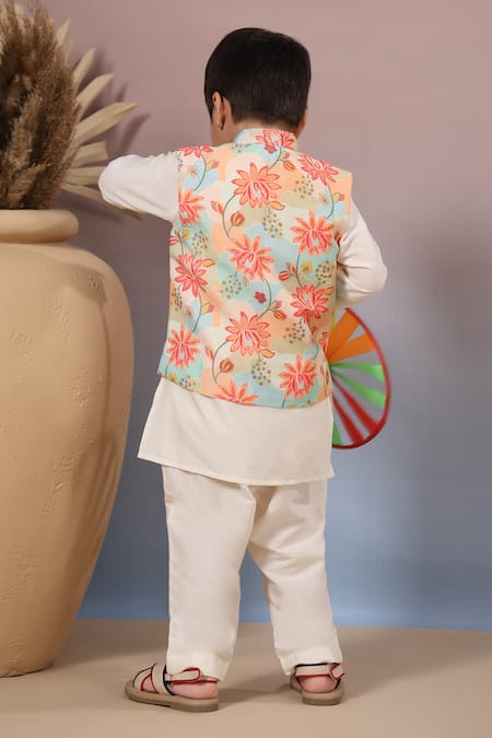 Casa Ninos Floral Print Bundi Kurta Set 