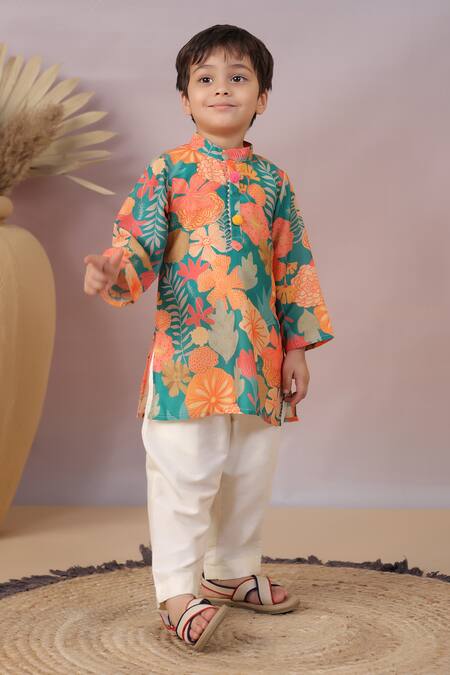 Buy_Casa Ninos_Green Muslin, Cotton Floral Print Kurta And Pyjama Set _Online_at_Aza_Fashions