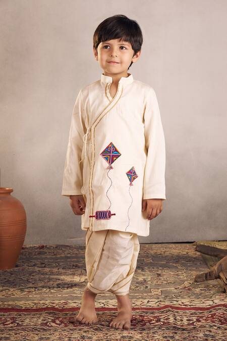 Vivedkids Off White Cotton Applique, Gota Kite Embroidered Angarkha Kurta With Dhoti at Aza Fashions Vivedkids_Off White Cotton Applique, Gota Kite Embroidered Angarkha Kurta With Dhoti _at_Aza_Fashions
