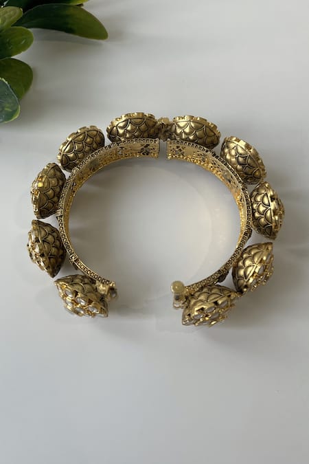 Buy_Studio6 Jewels_White Kundan Work Openable Bangle _Online_at_Aza_Fashions