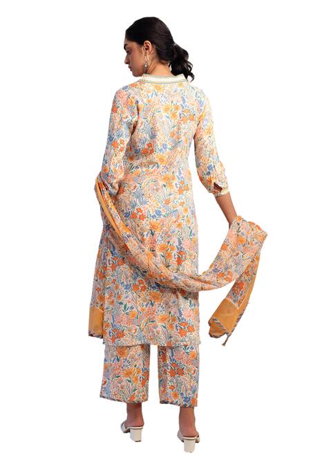 Shop Baise Gaba Off White Rayon, Chiffon Embroidery, Tassels Freesia Floral Print Kurta Pant Set Shop_Baise Gaba_Off White Rayon, Chiffon Embroidery, Tassels Freesia Floral Print Kurta Pant Set