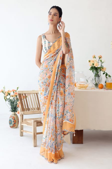Baise Gaba Off White Saree Chiffon Printed Floral V-neck Reveree With Blouse 