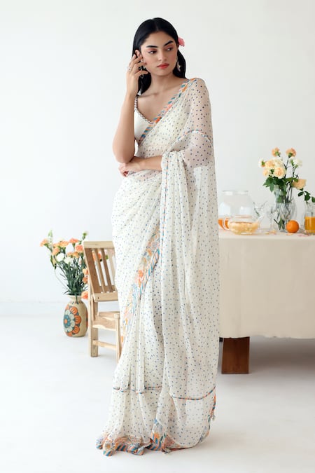 Baise Gaba_Off White Chiffon, Rayon V-neck Ode Polka Dot Print Saree With Blouse _Online_at_Aza_Fashions