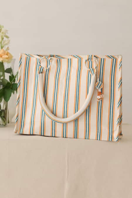 Shop_Baise Gaba_Off White Thistle Striped Print Handbag _at_Aza_Fashions