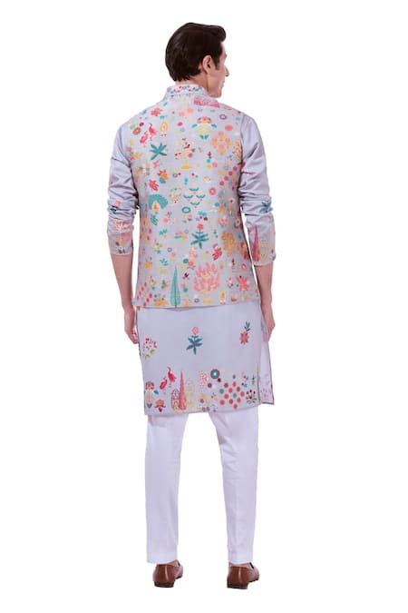 Taroob Multi Color Silk Embroidery Kalamkari Bundi And Kurta Set Online at Aza Fashions Taroob_Multi Color Silk Embroidery Kalamkari Bundi And Kurta Set_Online_at_Aza_Fashions