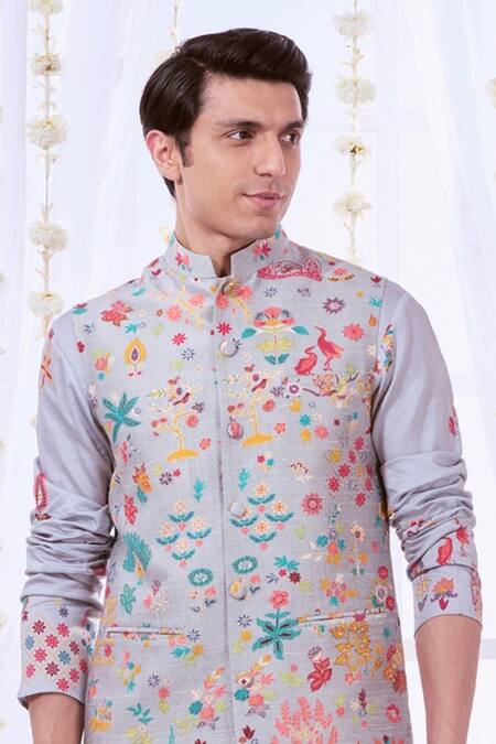 Taroob Multi Color Silk Embroidery Kalamkari Bundi And Kurta Set at Aza Fashions Taroob_Multi Color Silk Embroidery Kalamkari Bundi And Kurta Set_at_Aza_Fashions